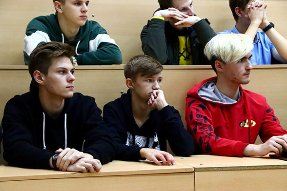 Студенты ЛГТУ